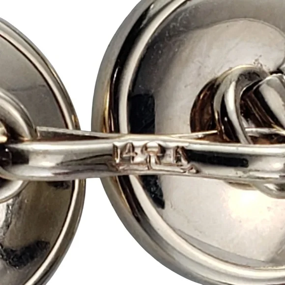 14 Karat Yellow Gold and Mother of Pearl Cufflinks #21957